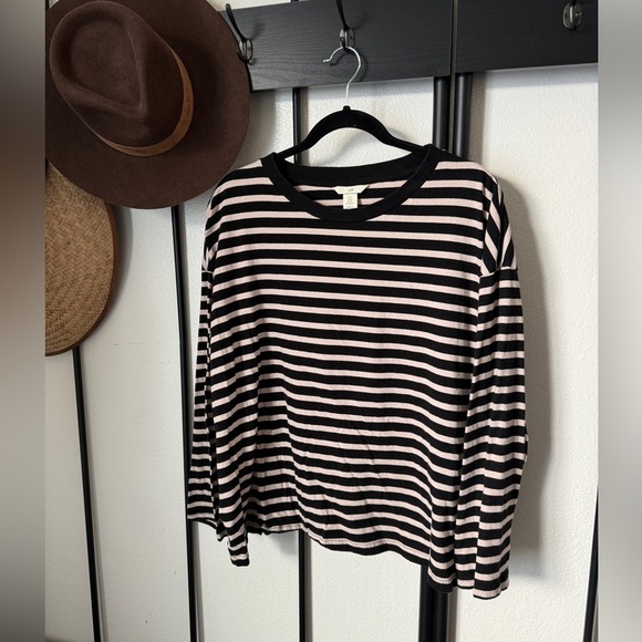 H&M Tops - H&M black ivory stripe cotton boxy oversized long sleeve T-shirt tee shirt top